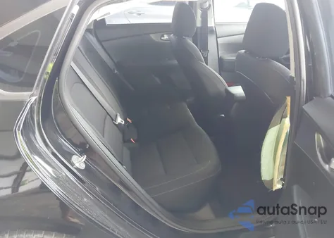 2021 Kia Forte Lxs из США, поврежденный, VIN 3KPF24AD5ME346412